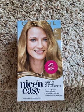 NEW, Clairol Nice'n Easy Permanent Hair Color - Medium Blonde (8C)